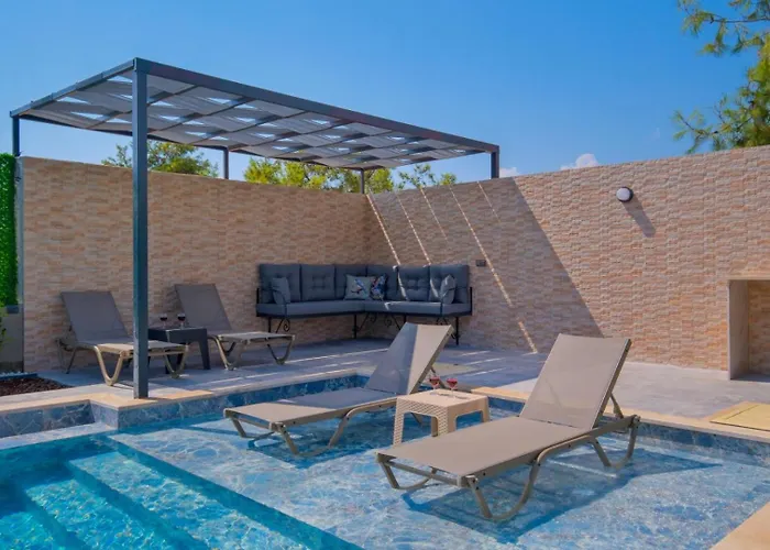 Alisen 1 Villa *